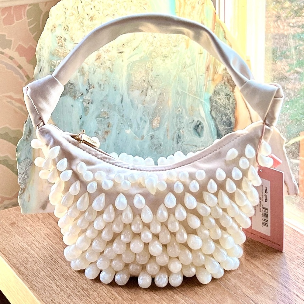 🌺🎉HP🌺 NWT Cult Gaia Gia Satin Shoulder Bag Ivory